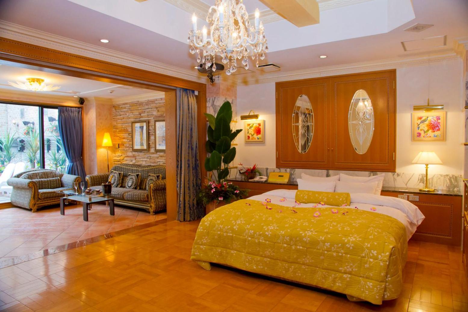 Grand Garden Love hôtel